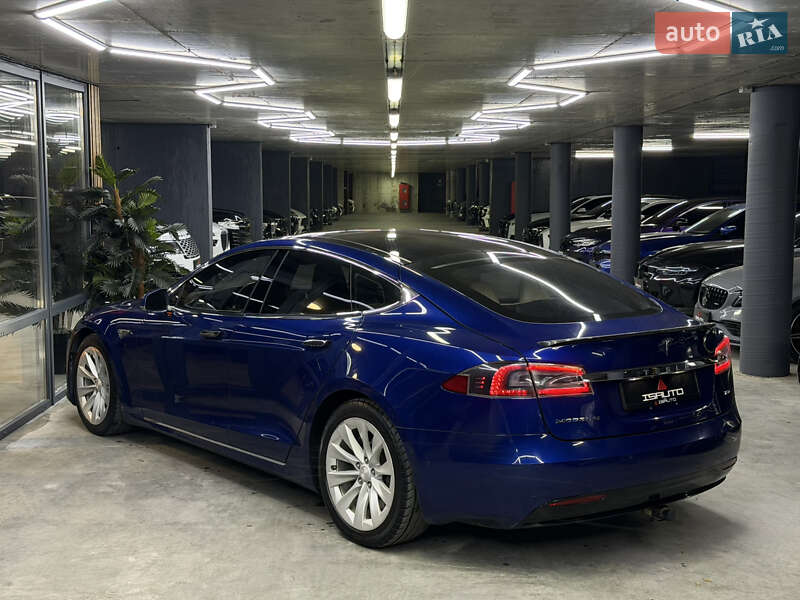 Лифтбек Tesla Model S 2016 в Одессе фото 10 Лифтбек Tesla Model S 2016 в Одессе