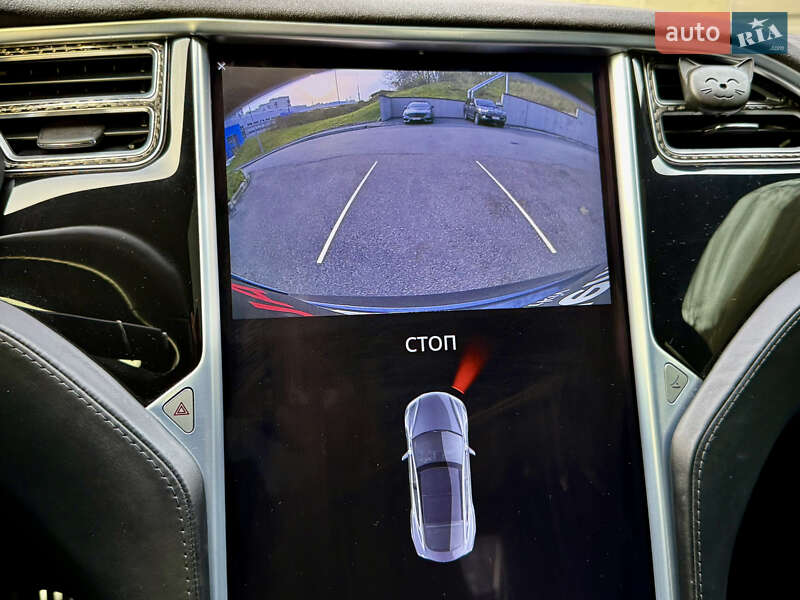 Ліфтбек Tesla Model S 2015 в Харкові