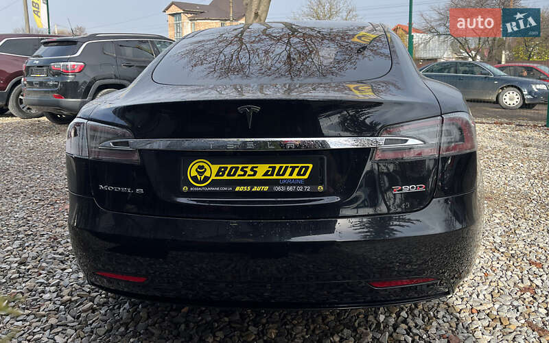 Лифтбек Tesla Model S 2016 в Коломые