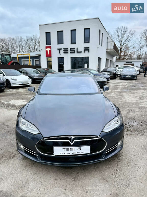 Ліфтбек Tesla Model S 2014 в Вінниці фото 9 Ліфтбек Tesla Model S 2014 в Вінниці