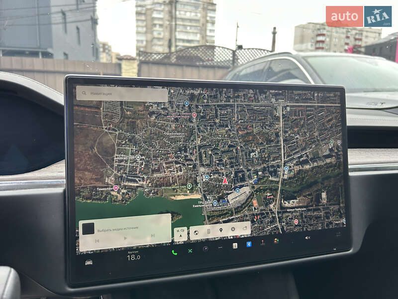 Лифтбек Tesla Model S 2021 в Хмельницком