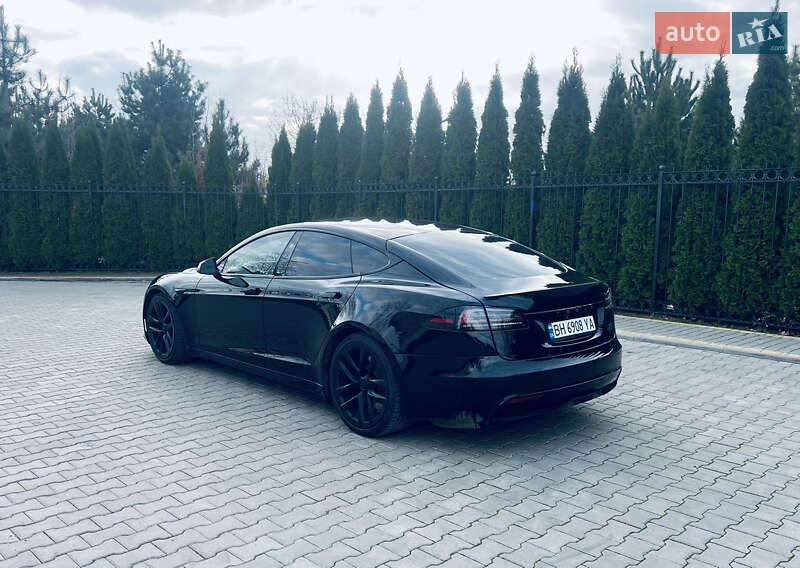 Лифтбек Tesla Model S 2023 в Одессе