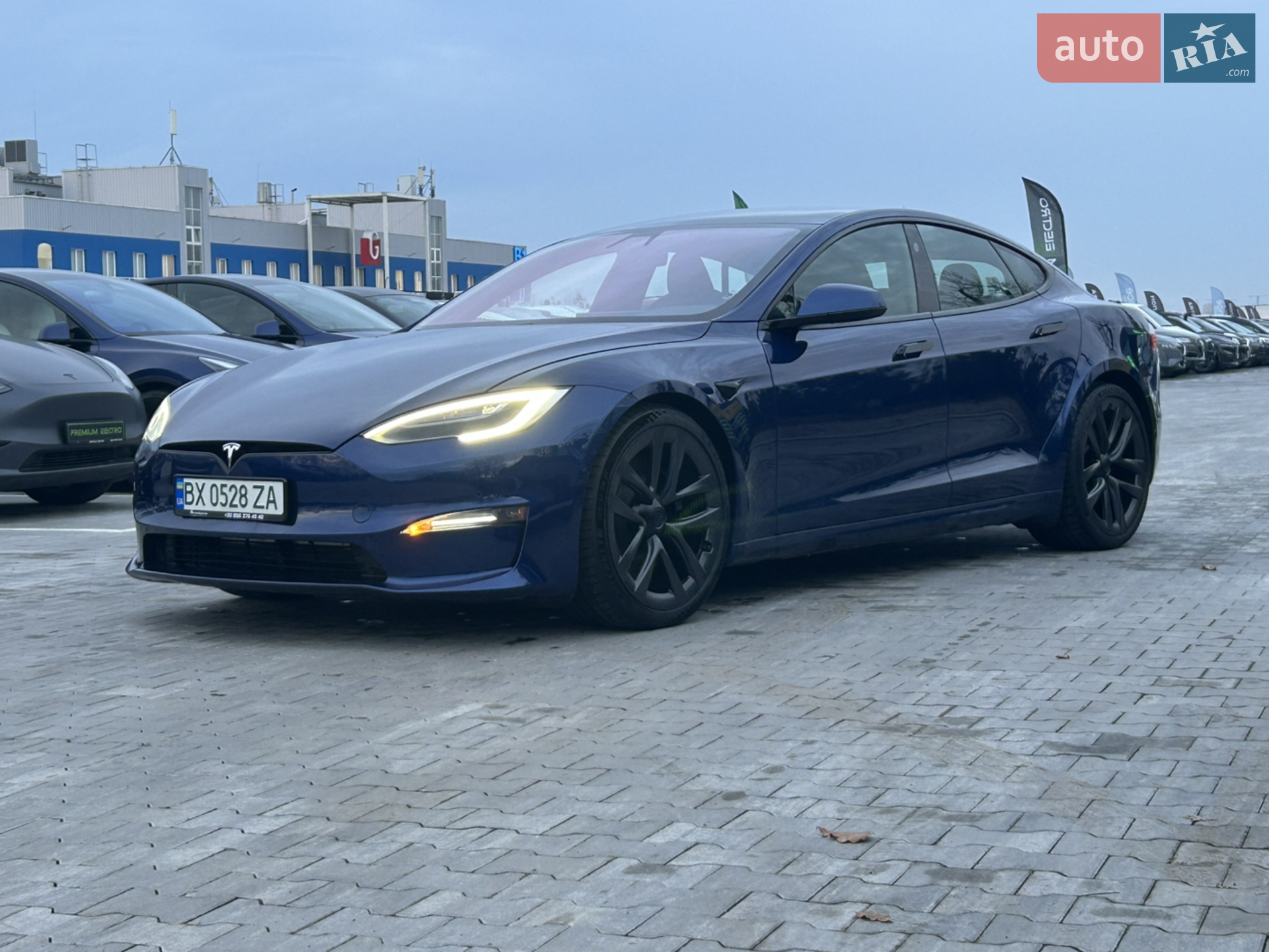 2021 Tesla Model S - фото 1