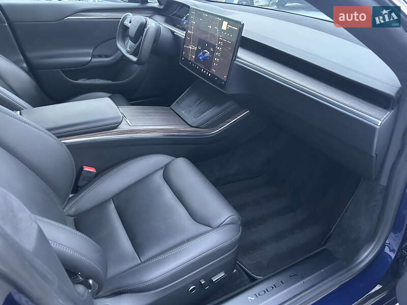 Лифтбек Tesla Model S 2021 в Киеве фото 24 Лифтбек Tesla Model S 2021 в Киеве