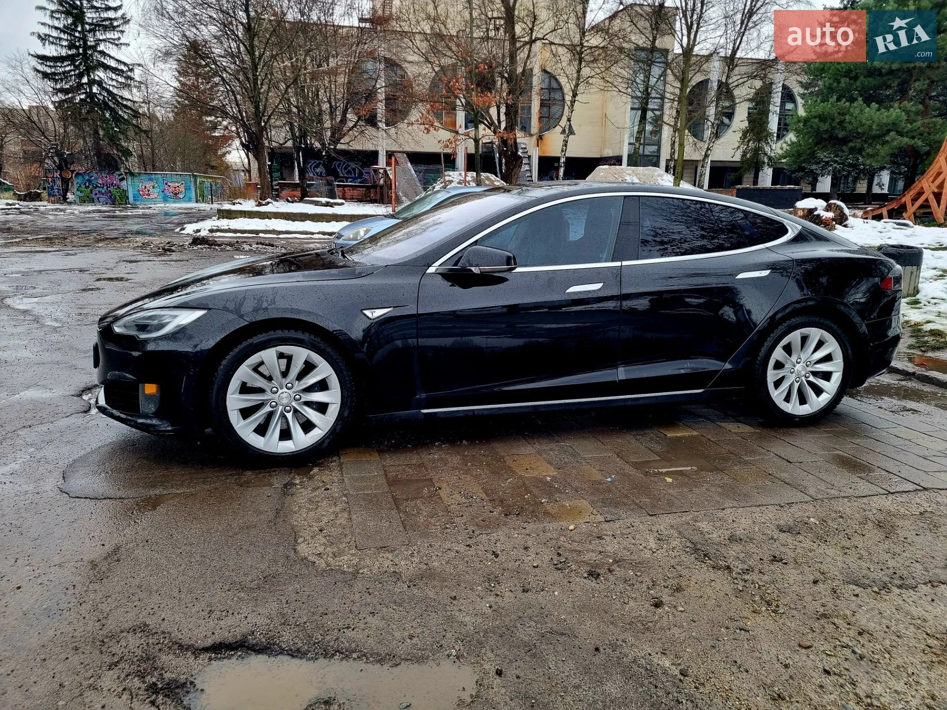 2016 Tesla Model S - мініатюра 14