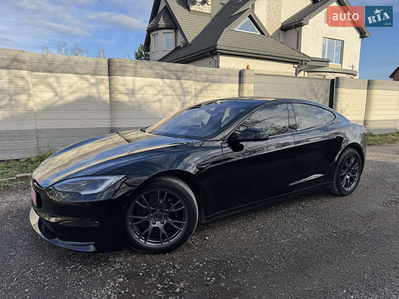 Лифтбек Tesla Model S 2022 в Харькове