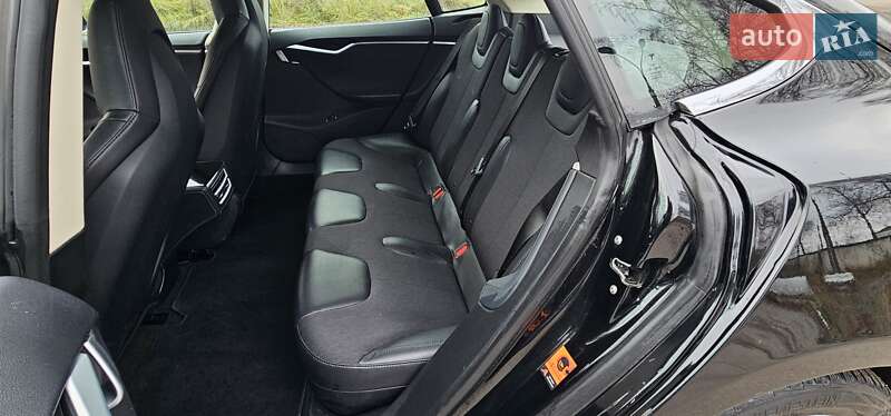 Лифтбек Tesla Model S 2014 в Тернополе