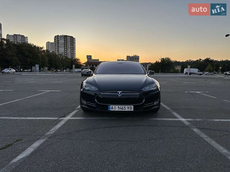 Tesla Model S 2013 Tesla Model S 2013