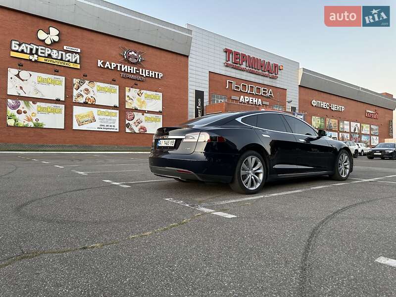 Лифтбек Tesla Model S 2013 в Киеве фото 6 Лифтбек Tesla Model S 2013 в Киеве