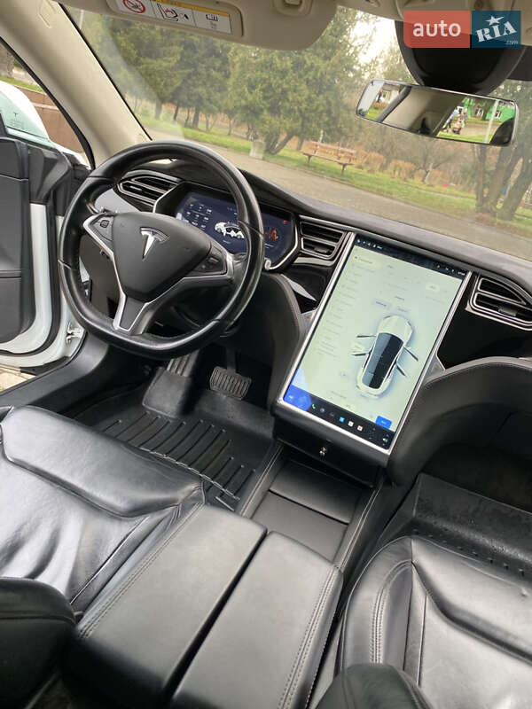 Ліфтбек Tesla Model S 2014 в Рівному фото 22 Ліфтбек Tesla Model S 2014 в Рівному