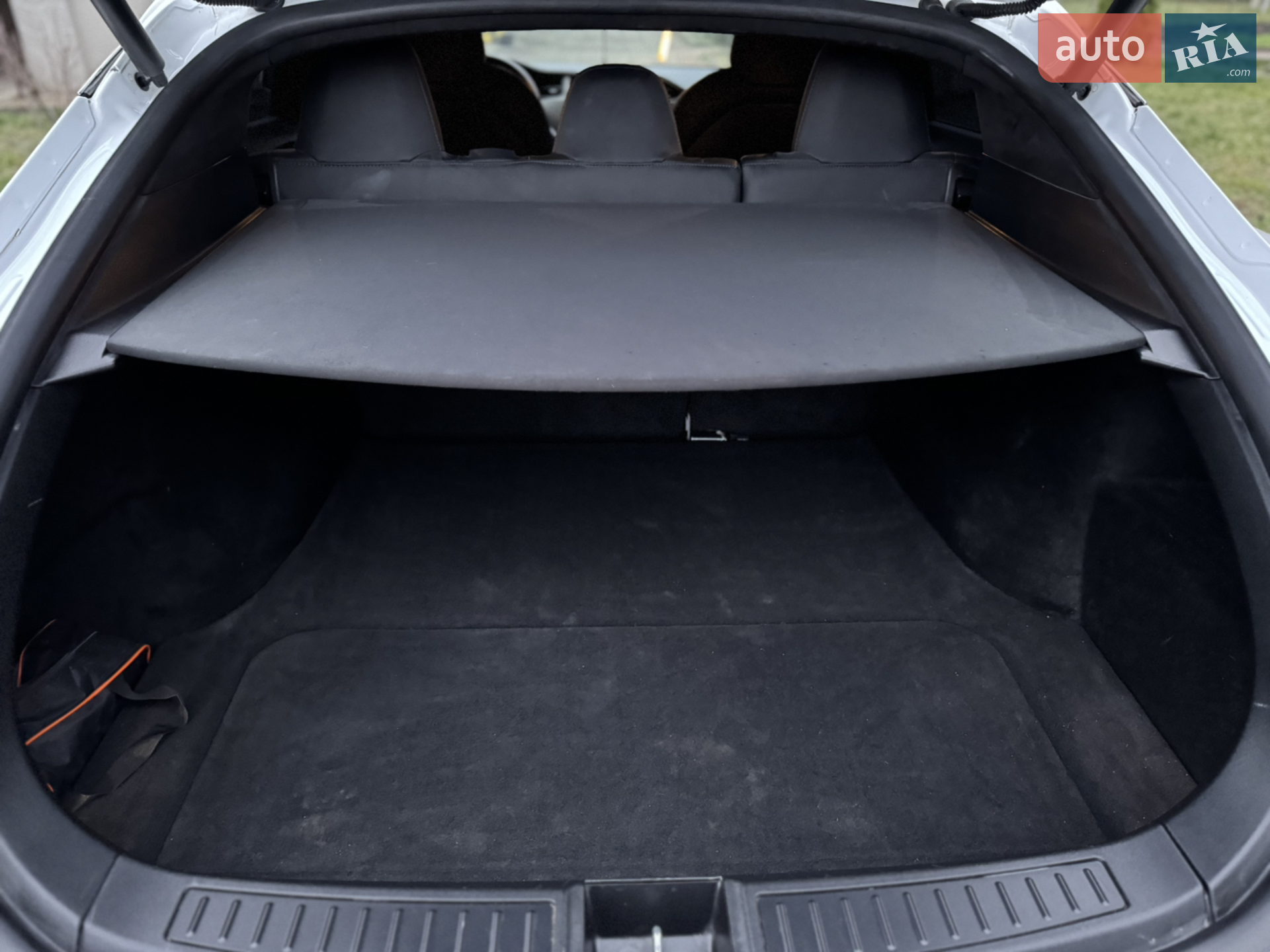 2020 Tesla Model S - мініатюра 6