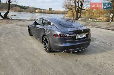 Ліфтбек Tesla Model S 2014 в Києві