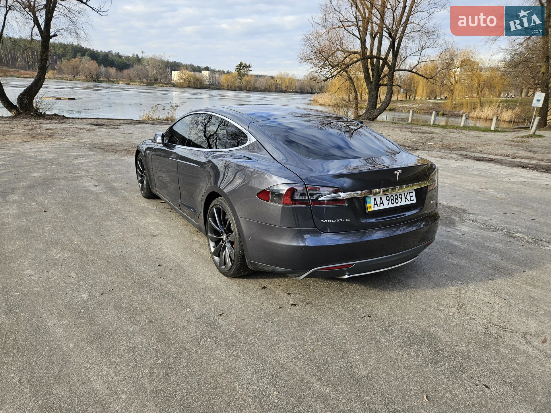 2014 Tesla Model S - мініатюра 9
