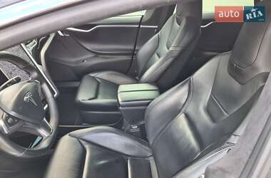 Ліфтбек Tesla Model S 2014 в Києві