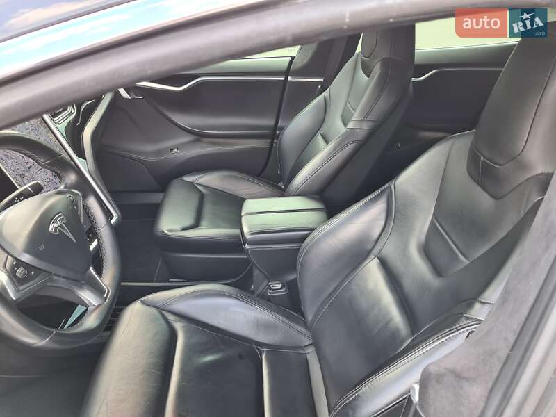 Лифтбек Tesla Model S 2014 в Киеве фото 32 Лифтбек Tesla Model S 2014 в Киеве