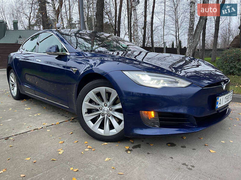Tesla Model S 2017