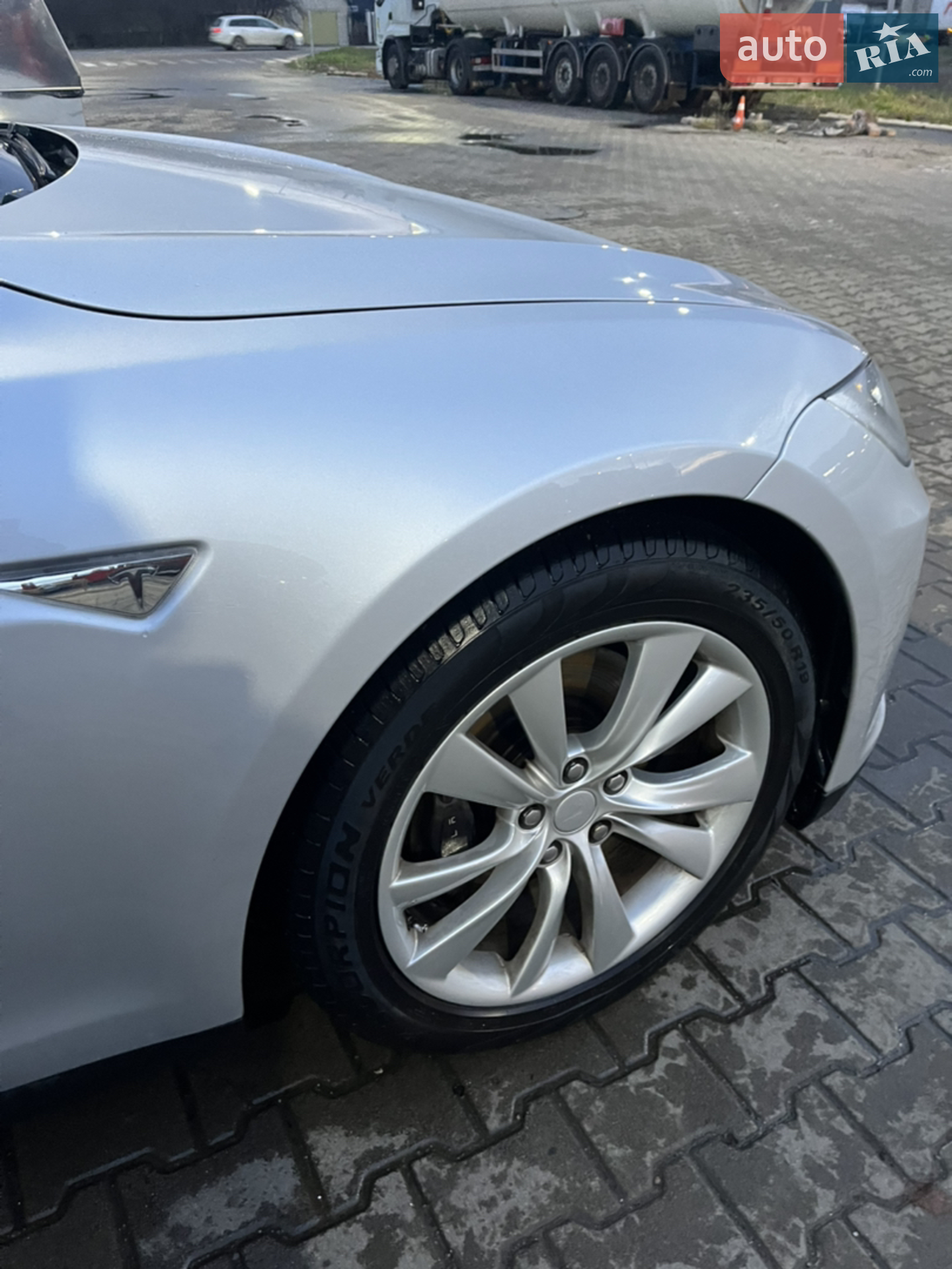 2013 Tesla Model S - мініатюра 3