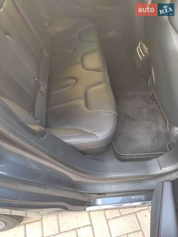 Лифтбек Tesla Model S 2016 в Одессе