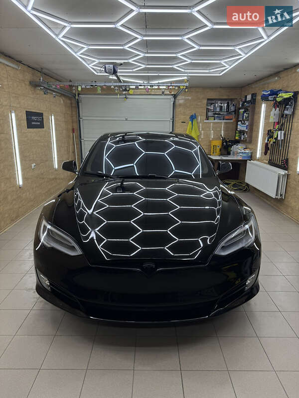 Tesla Model S 2014 Tesla Model S 2014