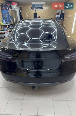 Лифтбек Tesla Model S 2014 в Харькове