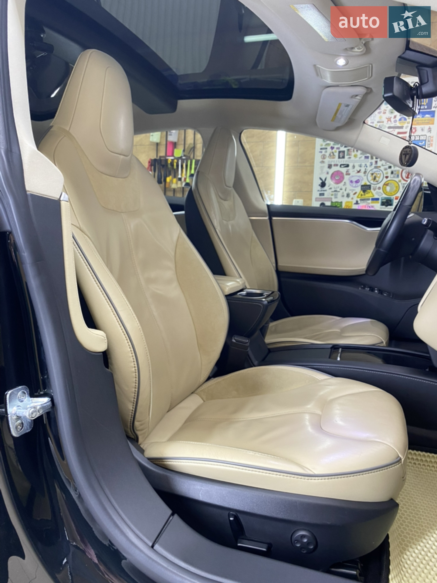 2014 Tesla Model S - мініатюра 21