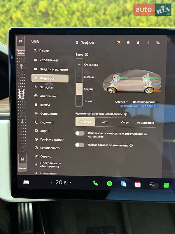 Ліфтбек Tesla Model S 2023 в Стрию