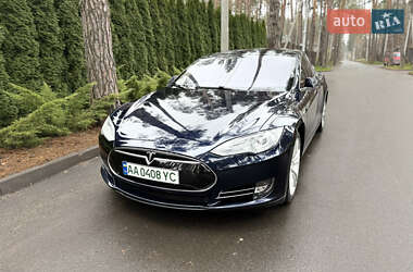 Ліфтбек Tesla Model S 2013 в Києві