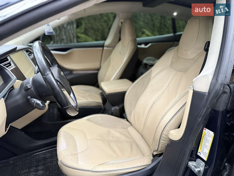 Лифтбек Tesla Model S 2013 в Киеве фото 13 Лифтбек Tesla Model S 2013 в Киеве