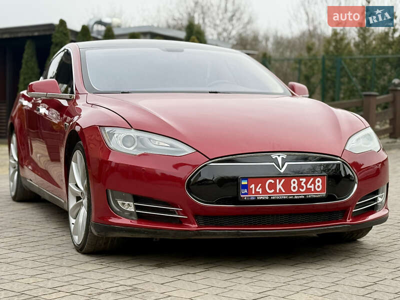 Лифтбек Tesla Model S 2014 в Тернополе