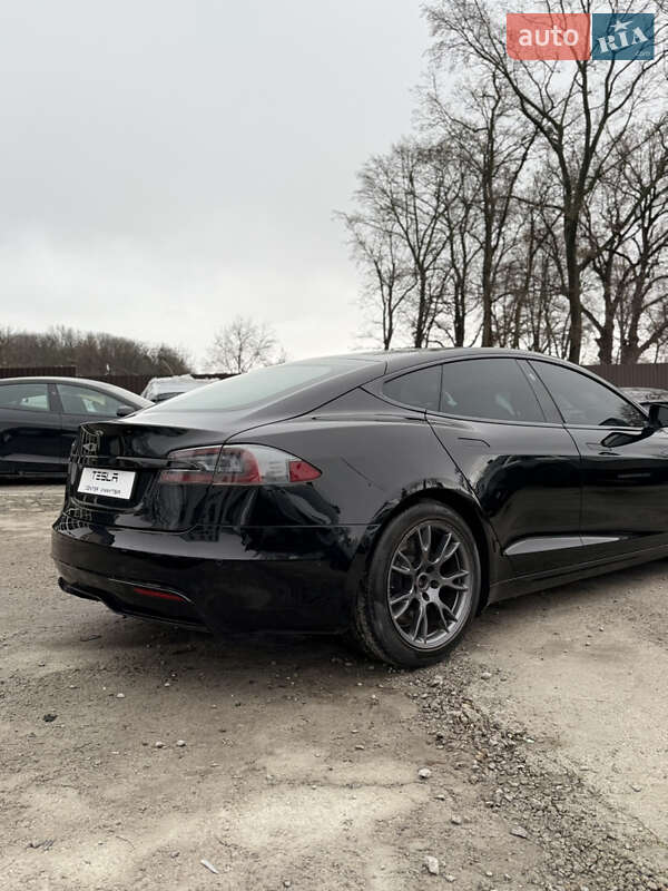 Лифтбек Tesla Model S 2021 в Виннице