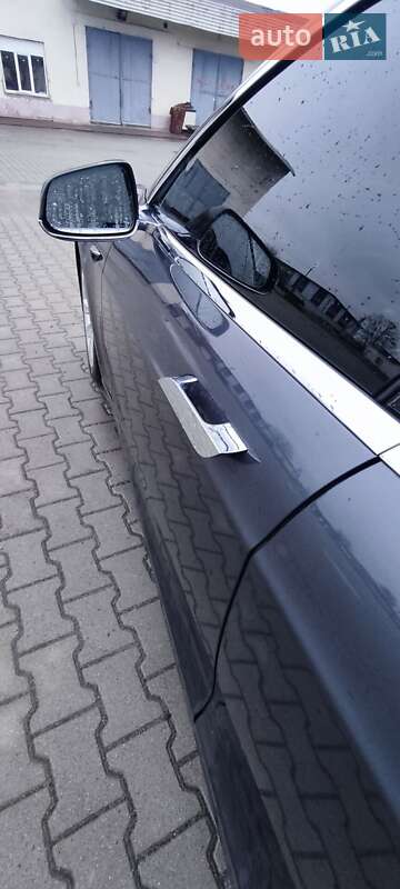 Лифтбек Tesla Model S 2016 в Сарнах