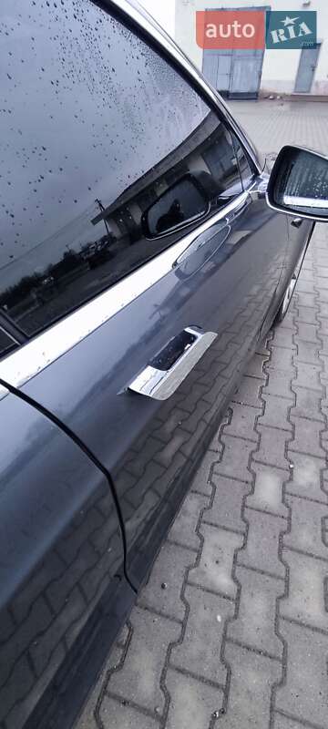 Лифтбек Tesla Model S 2016 в Сарнах