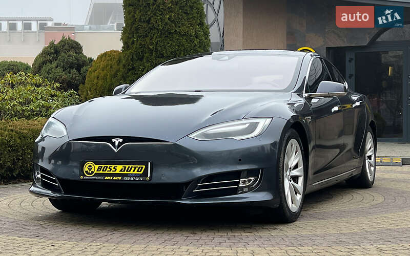 Лифтбек Tesla Model S 2016 в Львове фото 3 Лифтбек Tesla Model S 2016 в Львове
