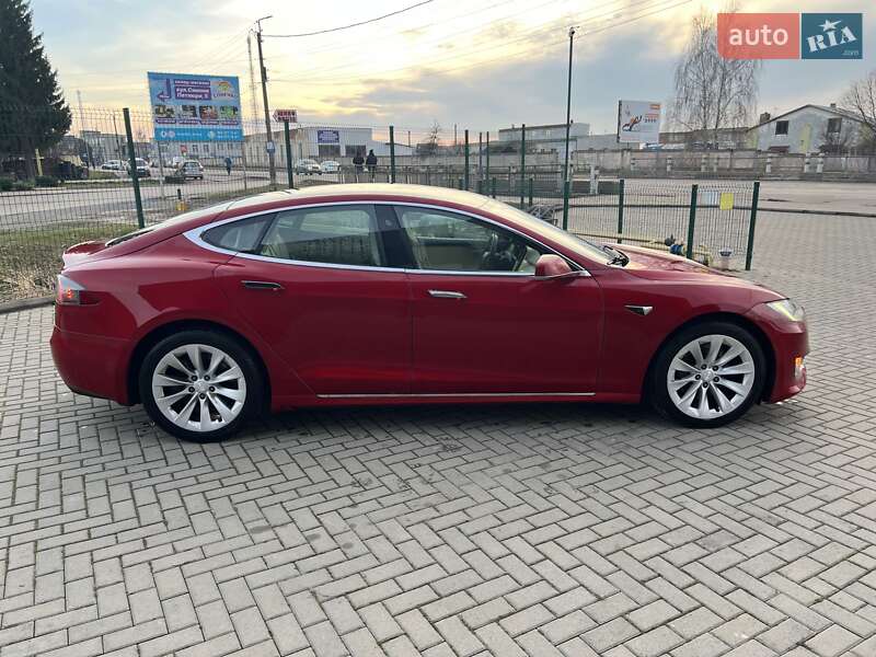 Лифтбек Tesla Model S 2018 в Сарнах фото 7 Лифтбек Tesla Model S 2018 в Сарнах