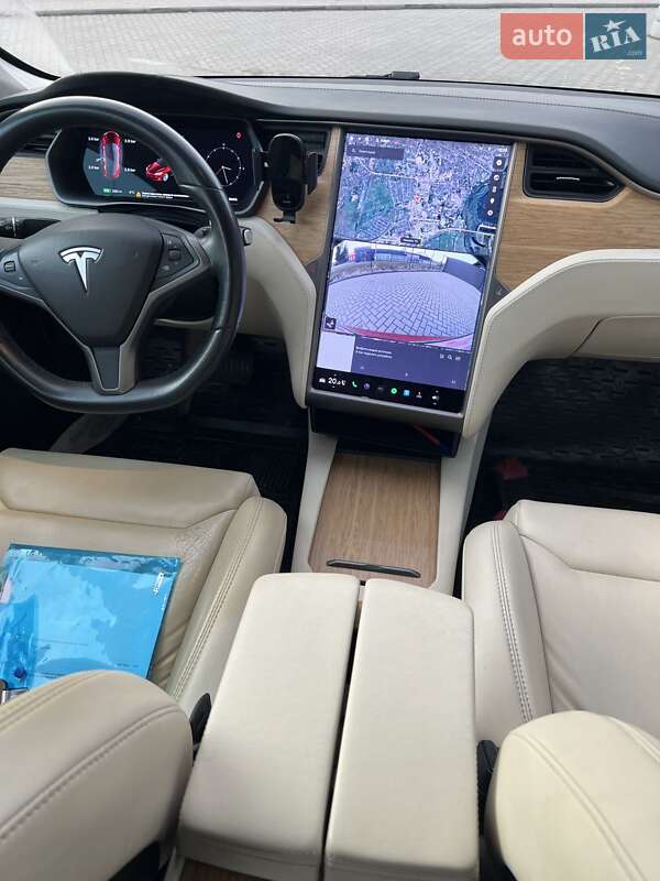 Лифтбек Tesla Model S 2018 в Сарнах фото 20 Лифтбек Tesla Model S 2018 в Сарнах
