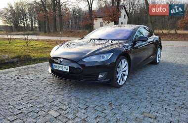 Ліфтбек Tesla Model S 2013 в Вінниці