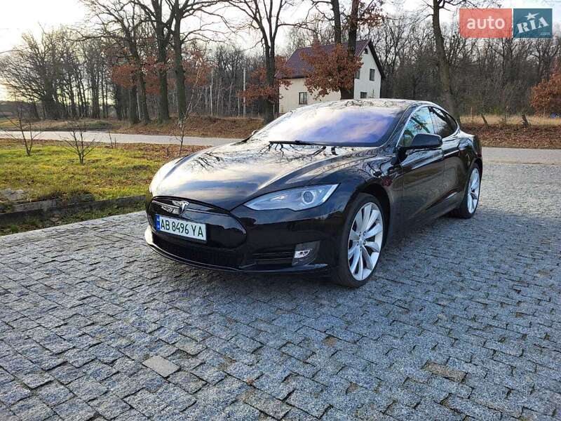 Tesla Model S 2013 Tesla Model S 2013