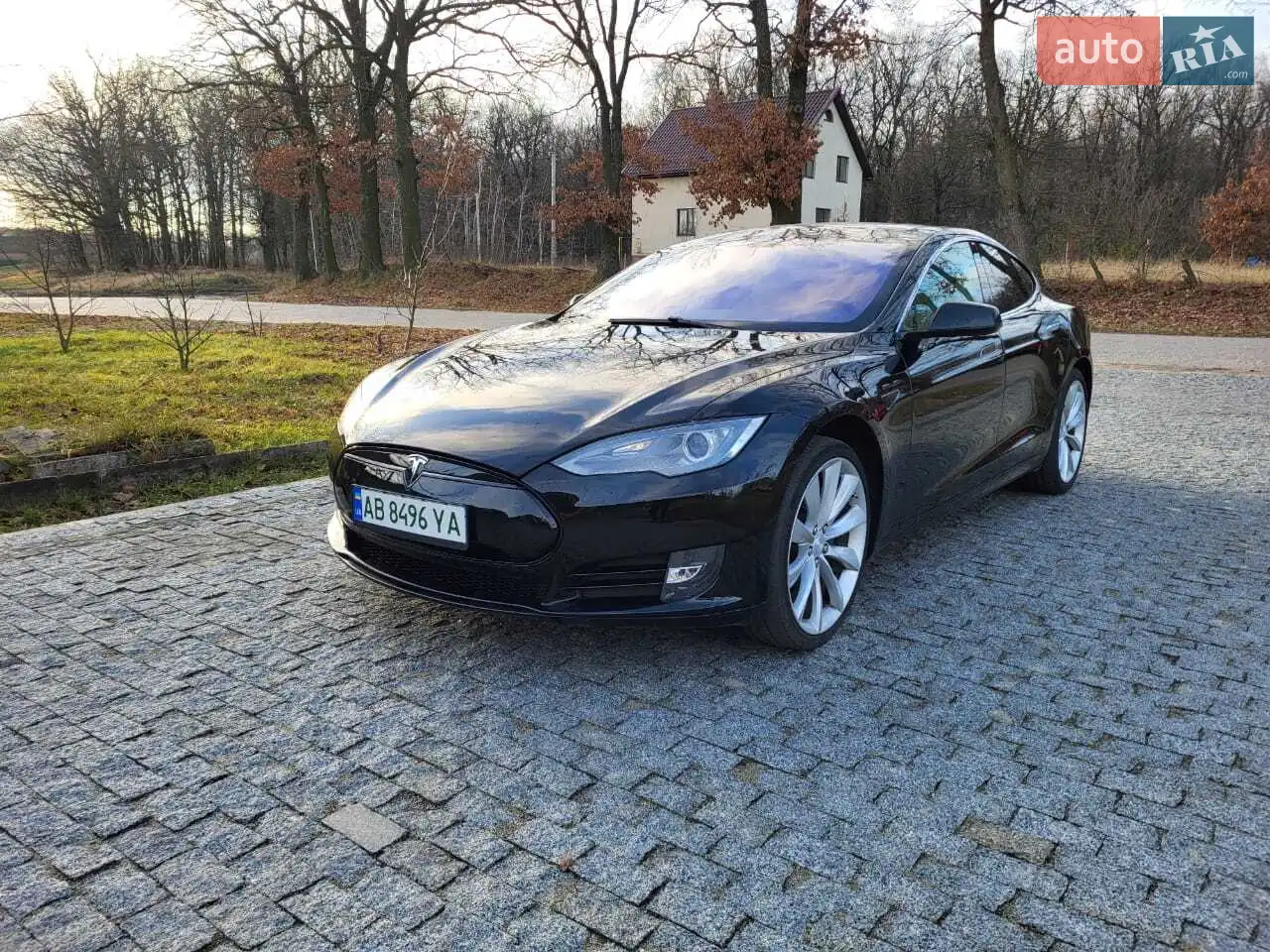 2014 Tesla Model S - мініатюра 12