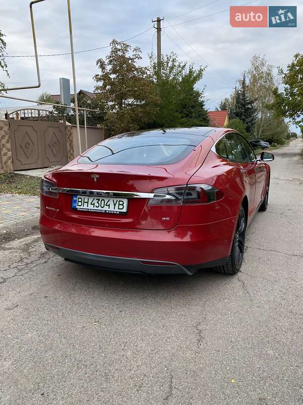 Лифтбек Tesla Model S 2013 в Одессе фото 7 Лифтбек Tesla Model S 2013 в Одессе