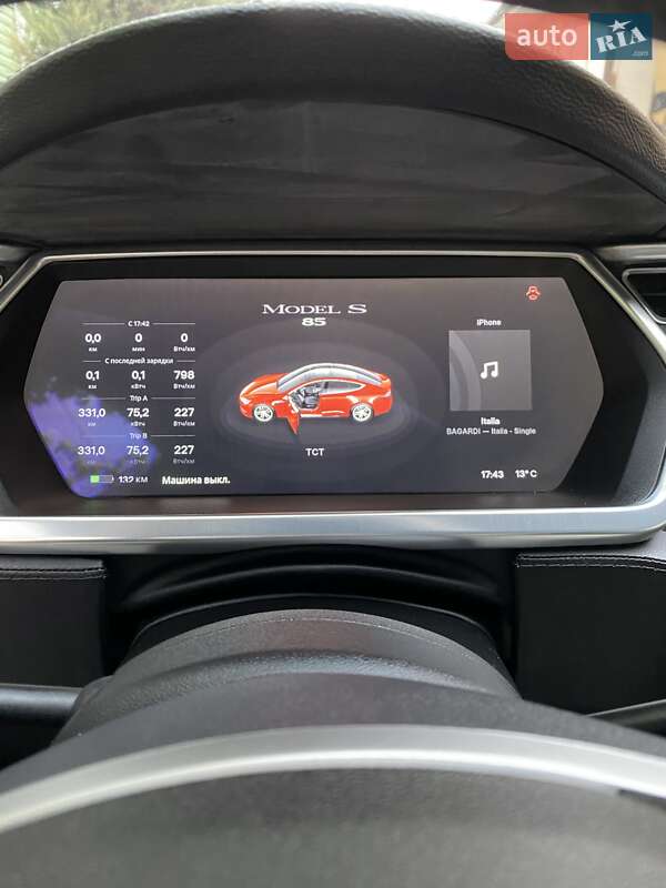 Лифтбек Tesla Model S 2013 в Одессе фото 20 Лифтбек Tesla Model S 2013 в Одессе