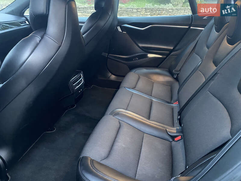 Лифтбек Tesla Model S 2018 в Ровно фото 5 Лифтбек Tesla Model S 2018 в Ровно