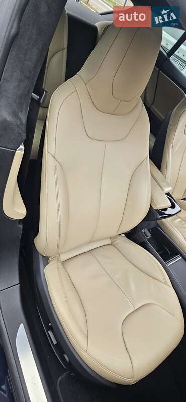 Лифтбек Tesla Model S 2015 в Киеве фото 21 Лифтбек Tesla Model S 2015 в Киеве