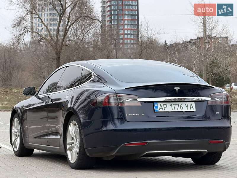 Лифтбек Tesla Model S 2013 в Запорожье фото 6 Лифтбек Tesla Model S 2013 в Запорожье