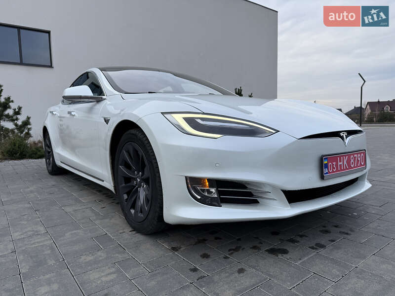 Лифтбек Tesla Model S 2018 в Луцке фото 3 Лифтбек Tesla Model S 2018 в Луцке