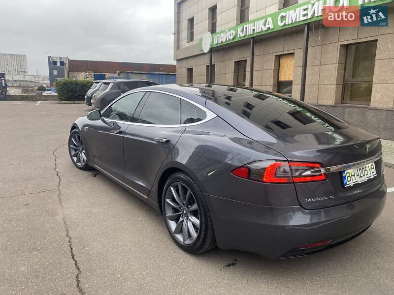 Лифтбек Tesla Model S 2016 в Одессе фото 6 Лифтбек Tesla Model S 2016 в Одессе