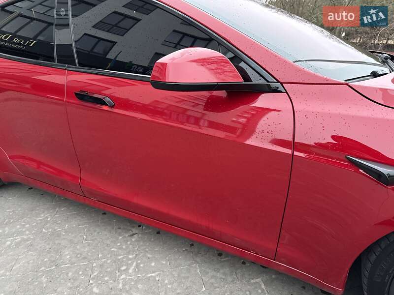 Лифтбек Tesla Model S 2021 в Львове фото 69 Лифтбек Tesla Model S 2021 в Львове