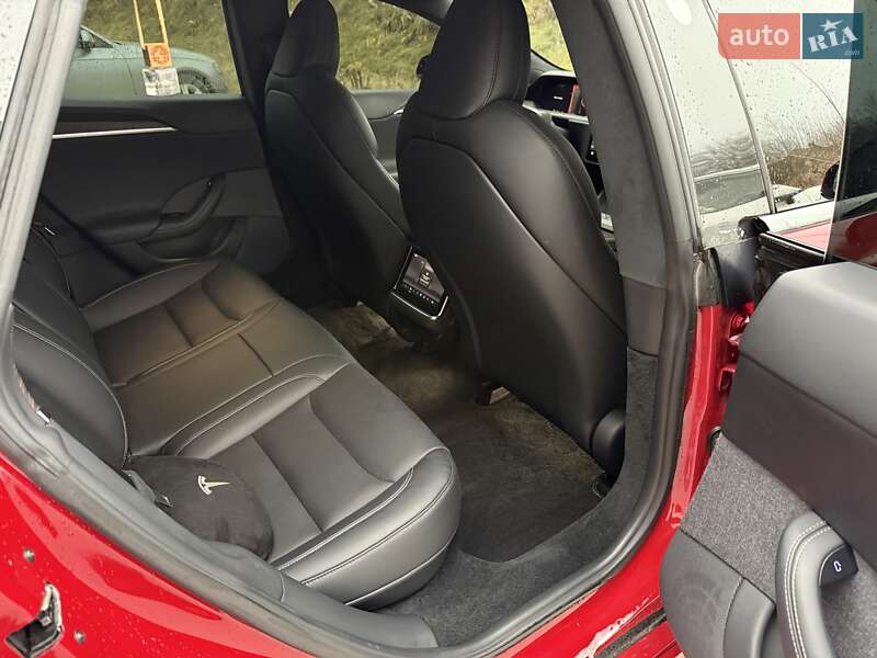 Лифтбек Tesla Model S 2021 в Львове фото 79 Лифтбек Tesla Model S 2021 в Львове