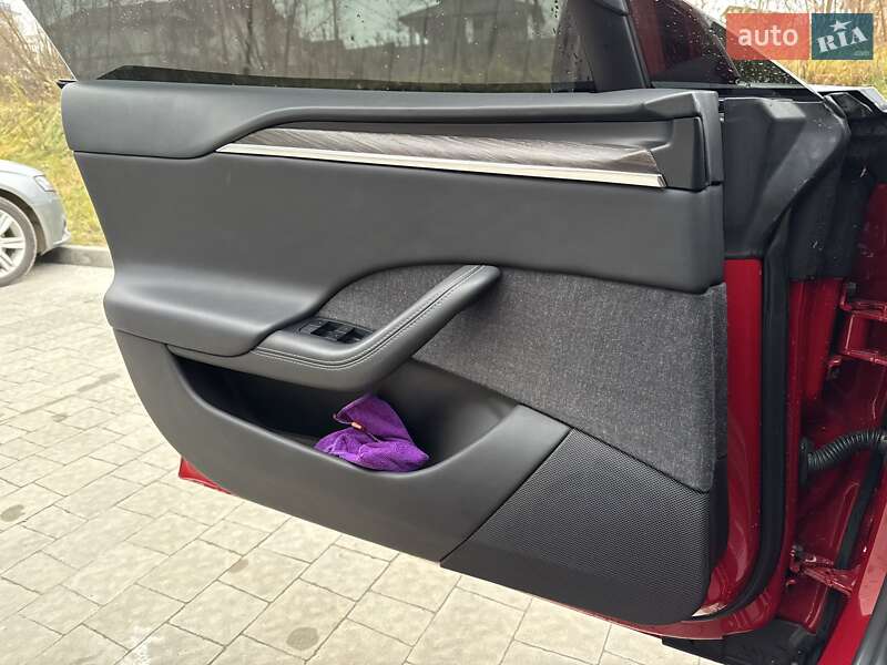 Лифтбек Tesla Model S 2021 в Львове фото 98 Лифтбек Tesla Model S 2021 в Львове