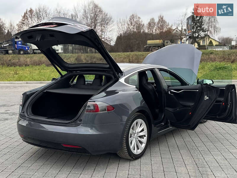 Лифтбек Tesla Model S 2017 в Львове фото 28 Лифтбек Tesla Model S 2017 в Львове
