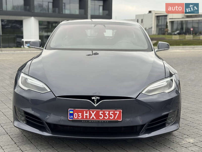 Лифтбек Tesla Model S 2017 в Львове фото 52 Лифтбек Tesla Model S 2017 в Львове